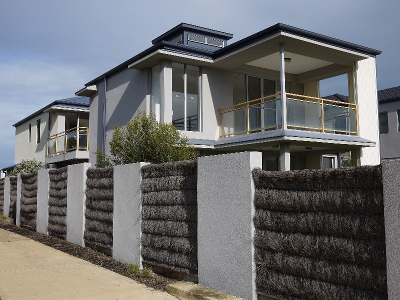 23 Evans St, Safety Beach VIC 3936