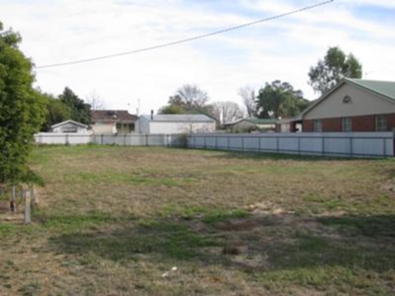 16 Veale Street, Ashmont NSW 2650
