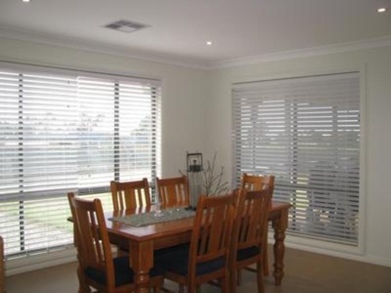 13 Hakea Drive, Coolamon NSW 2701