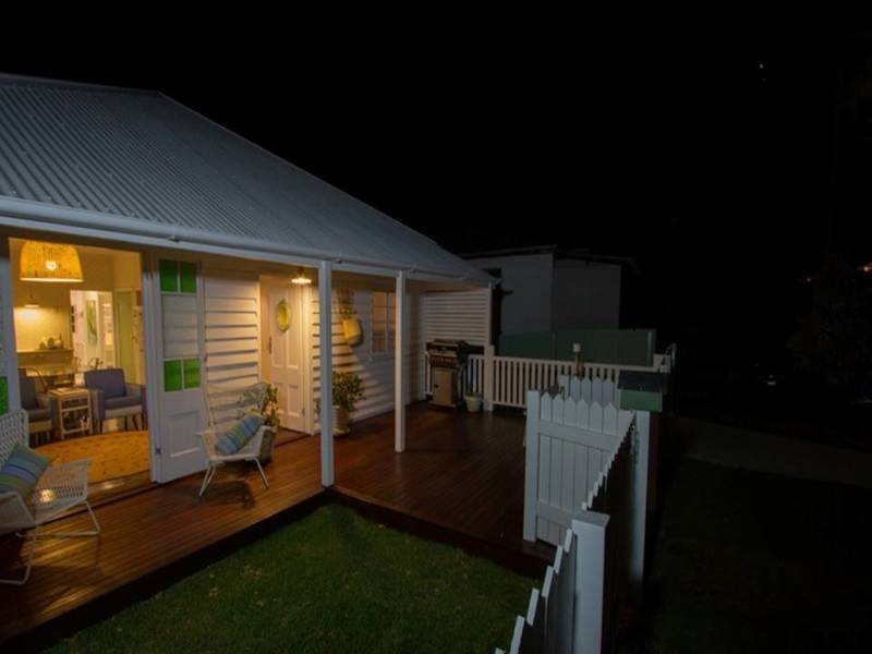 94 Lower Cairns Terrace, Paddington QLD 4064