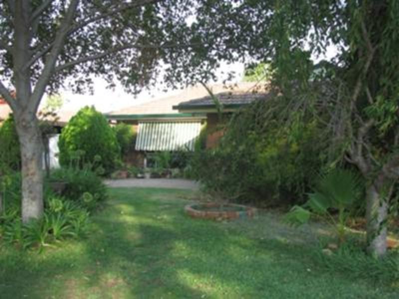 48 Jasmin Crescent, Lake Albert NSW 2650