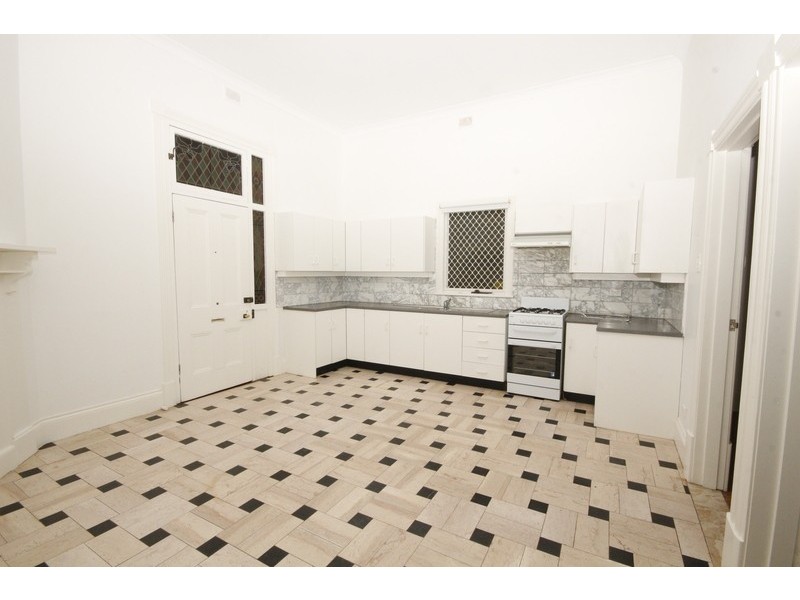 8 Samson Street, Woodville North SA 5012