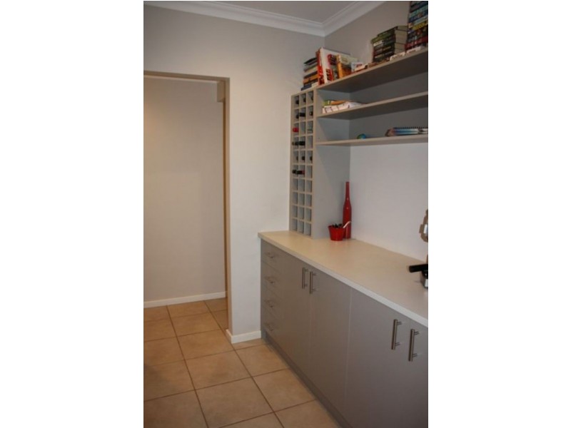 12 Arpenteur Turn, Madora Bay WA 6210