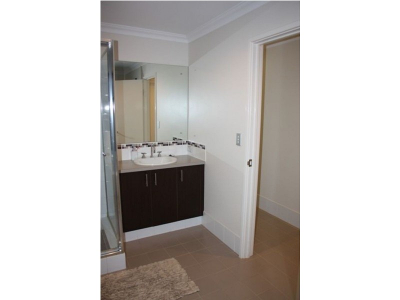 12 Arpenteur Turn, Madora Bay WA 6210