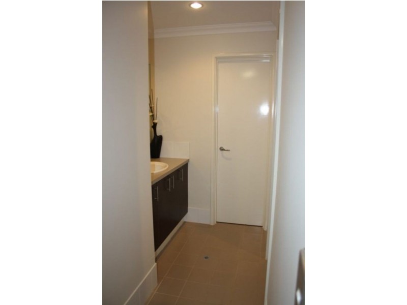 12 Arpenteur Turn, Madora Bay WA 6210