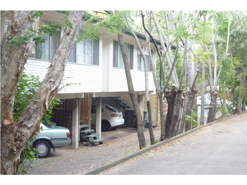 19 Waveley Street, Taringa QLD 4068