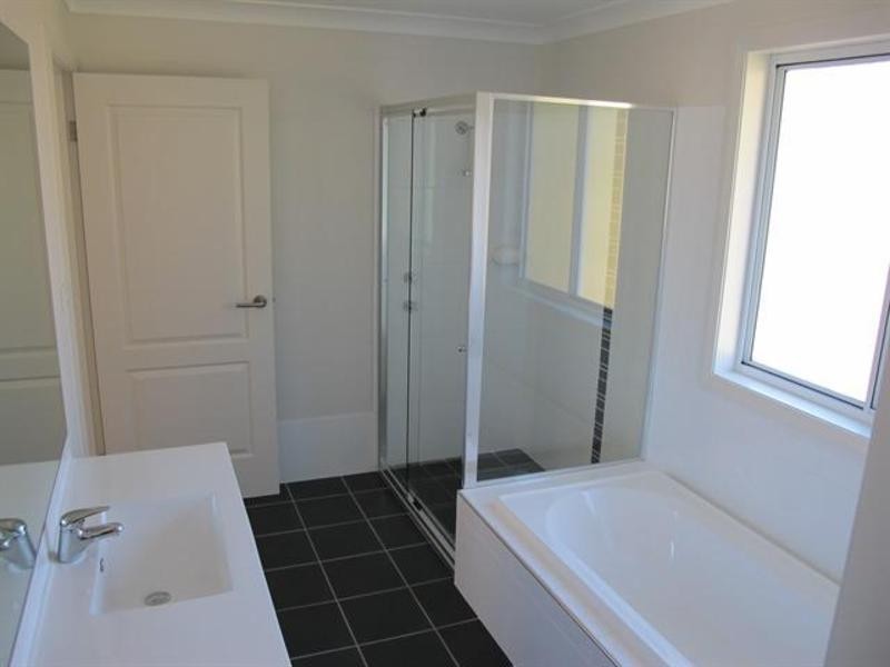 14 Costata Crescent, Adamstown NSW 2289