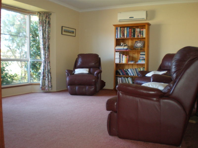 3 Gouldson Drive, Toowoomba QLD 4350