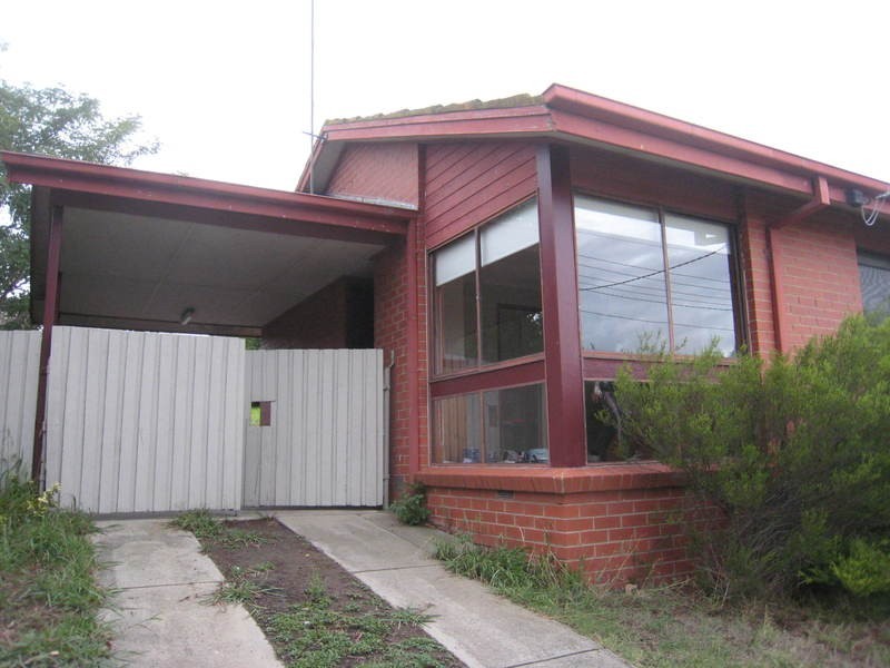 15 Acacia Way, Churchill VIC 3842