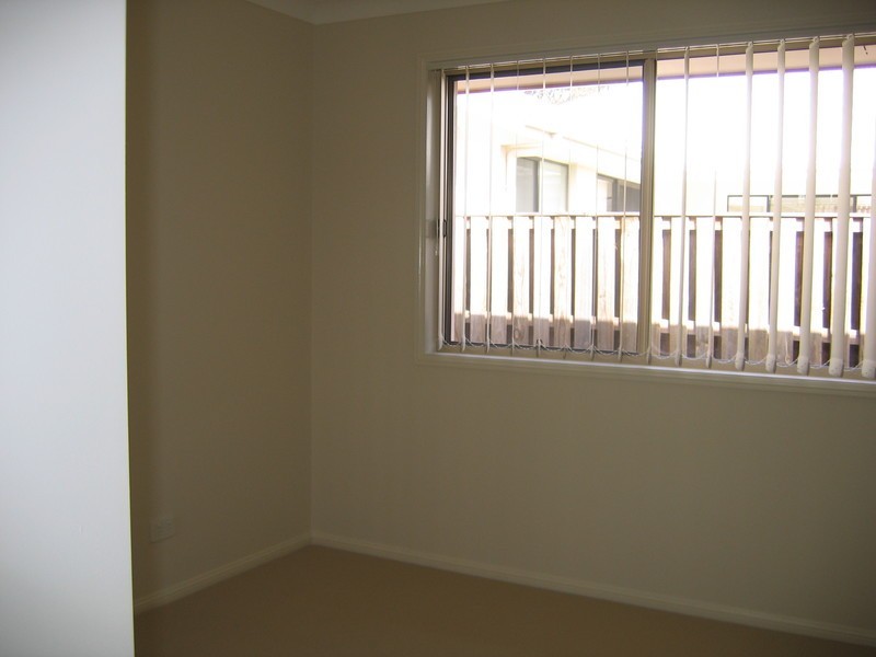 25 Rushcutter Ave, Oxenford QLD 4210