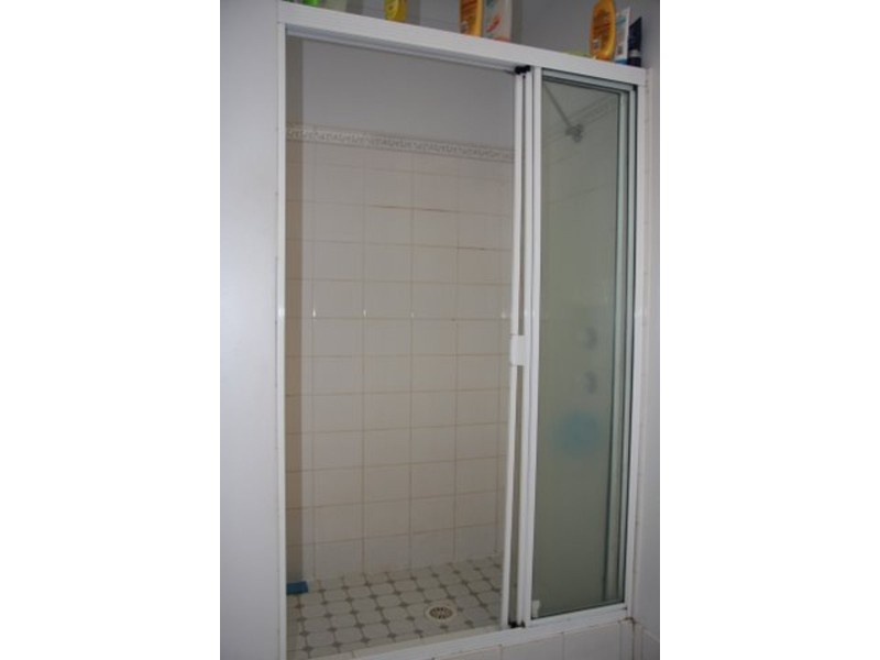 2/1 Beyer Place, Currans Hill NSW 2567