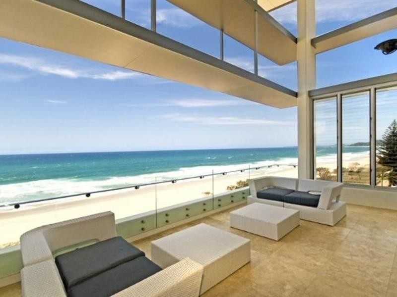 1 Twenty Seventh Ave, Palm Beach QLD 4221