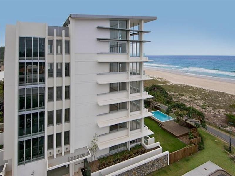 1 Twenty Seventh Ave, Palm Beach QLD 4221