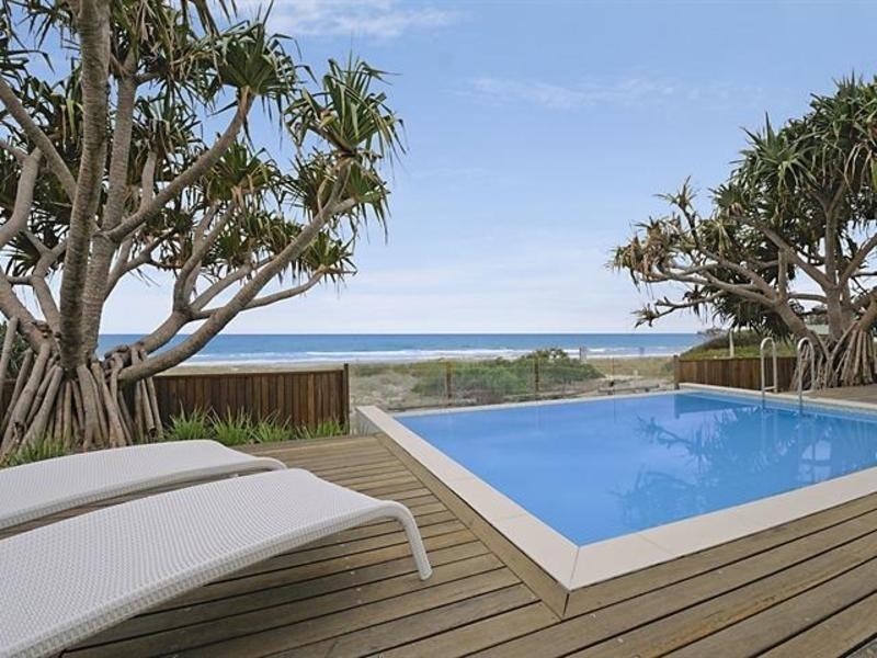 1 Twenty Seventh Ave, Palm Beach QLD 4221