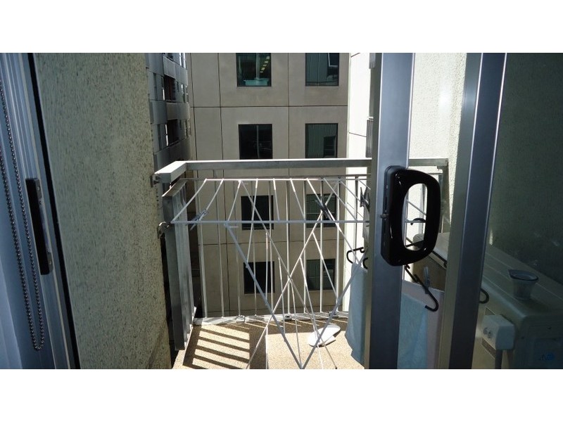 3602/488  Swanston, Carlton VIC 3053