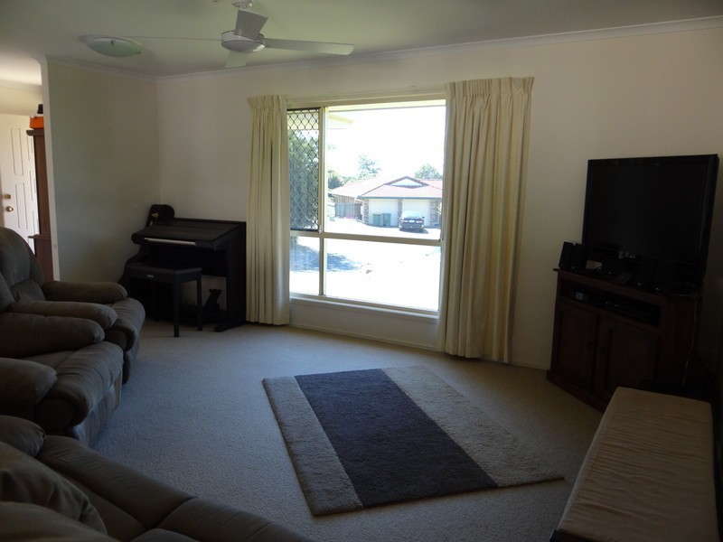 8 Craigerne Close, Brassall QLD 4305