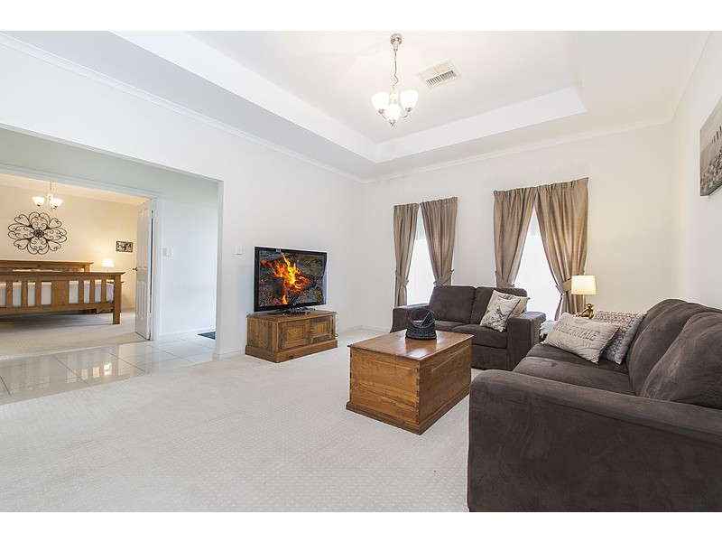 3 Bert Schultz Street, Nuriootpa SA 5355
