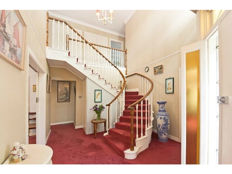 52 Dendy Street, Brighton VIC 3186