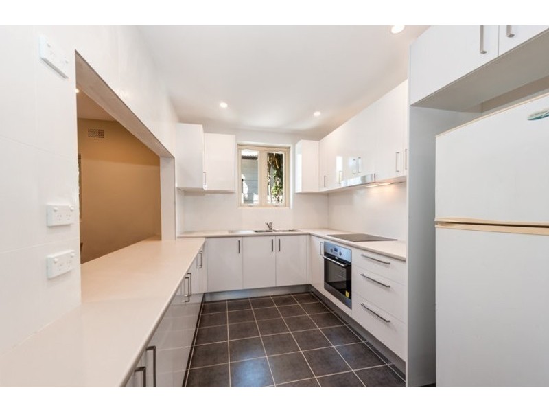 2/12 Barney Street, Drummoyne NSW 2047