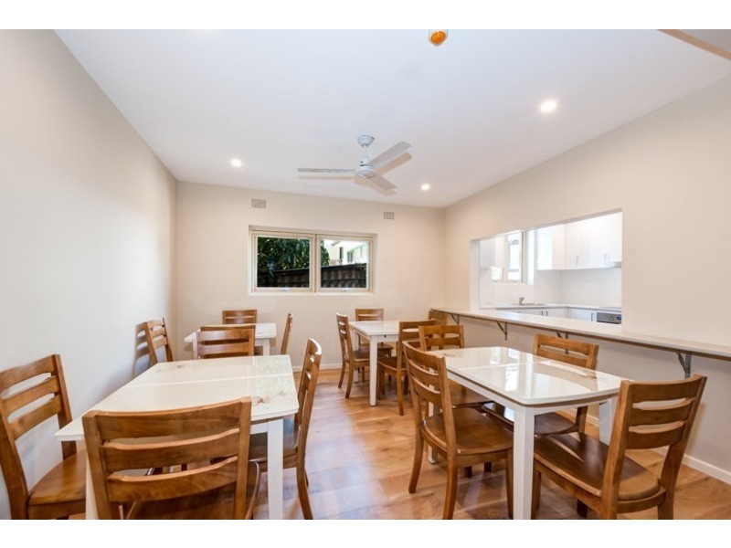 2/12 Barney Street, Drummoyne NSW 2047