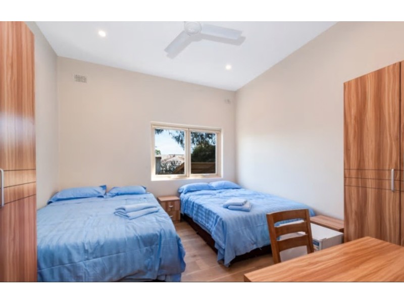 2/12 Barney Street, Drummoyne NSW 2047