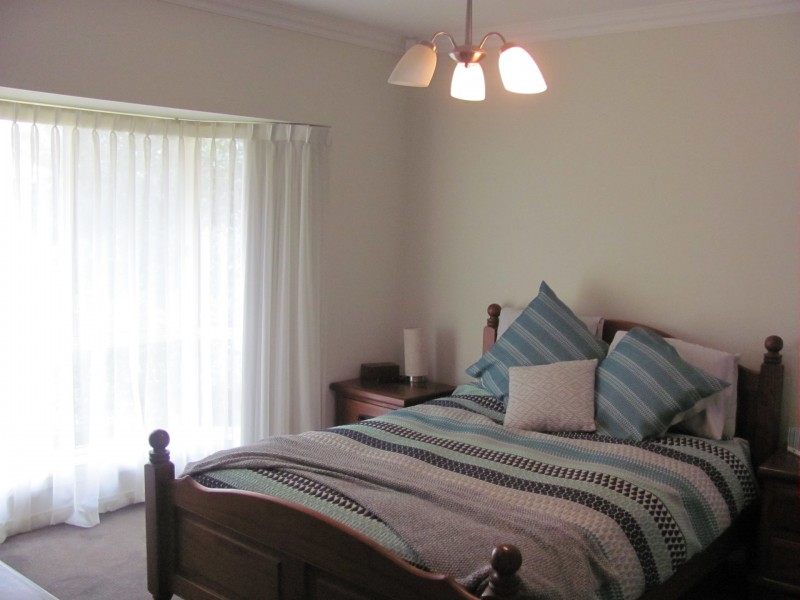 10 Chamberlain Avenue, Clarence Gardens SA 5039