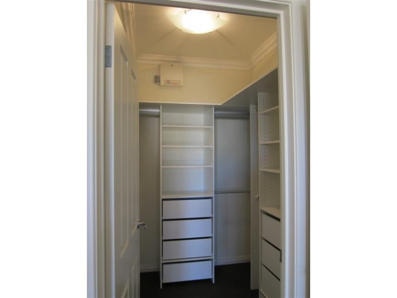 10 Chamberlain Avenue, Clarence Gardens SA 5039