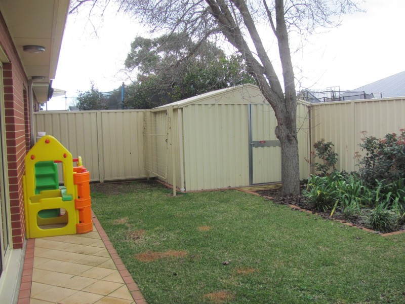 10 Chamberlain Avenue, Clarence Gardens SA 5039