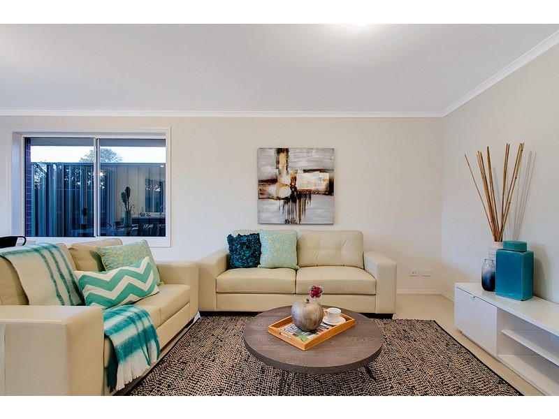 19 Selway Terrace, O’sullivan Beach SA 5166