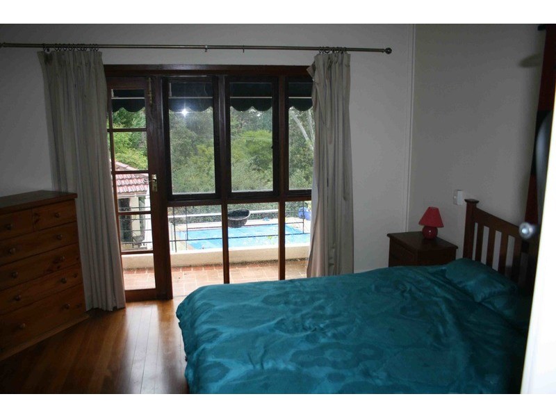 9 Alpine Road, Kalamunda WA 6076