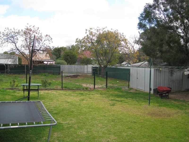 120 Methul Street, Coolamon NSW 2701