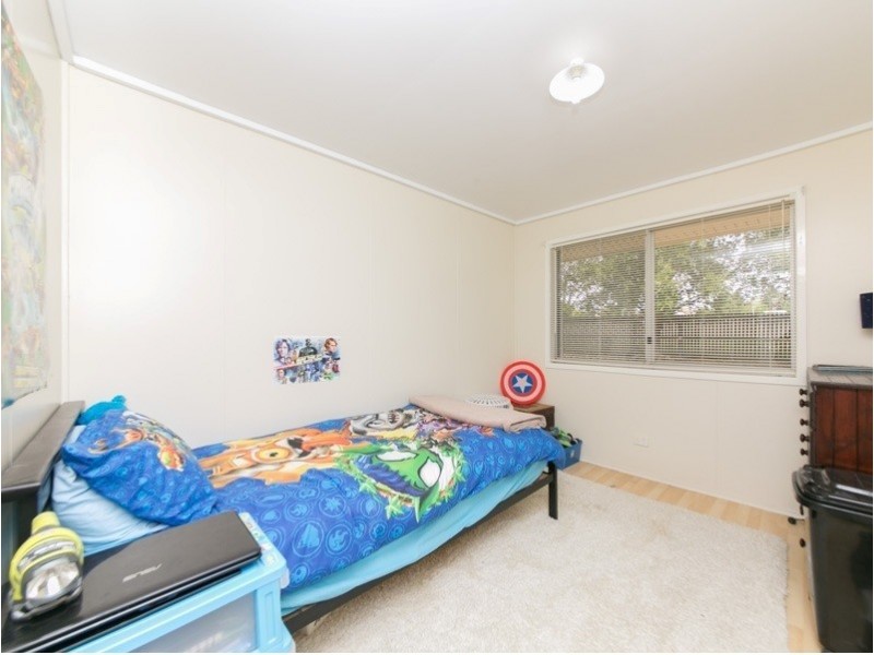 6 Hind Court, Bundamba QLD 4304