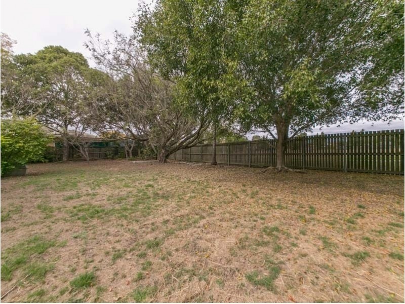 6 Hind Court, Bundamba QLD 4304