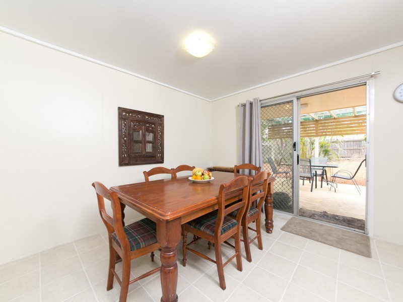 6 Hind Court, Bundamba QLD 4304