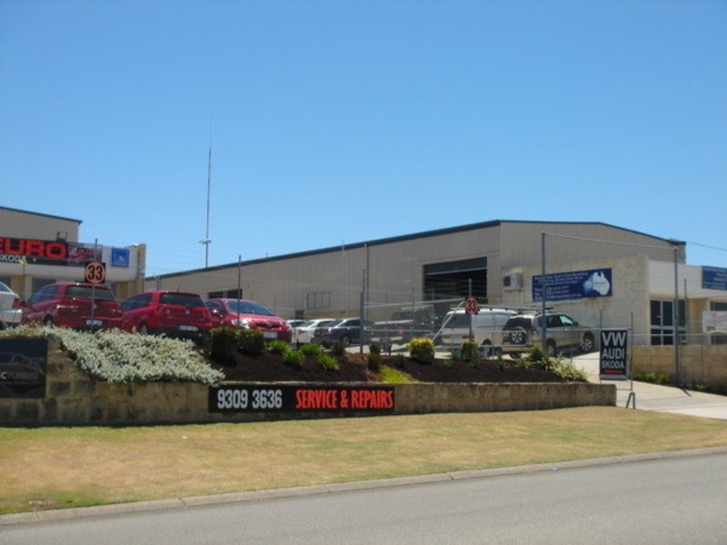 4/33 Dellamarta Road, Wangara WA 6065