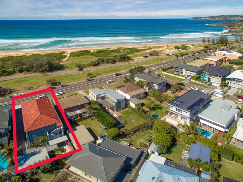 6/83 Carrington Parade, Curl Curl NSW 2096