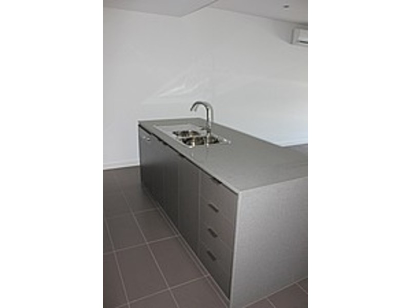 39/17 Eucalyptus Drive, Maidstone VIC 3012