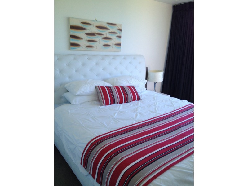 22/25 Surf Parade, Broadbeach QLD 4218