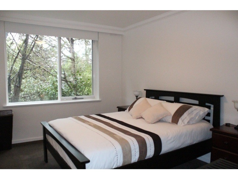 2/14 The Avenue, Prahran VIC 3181