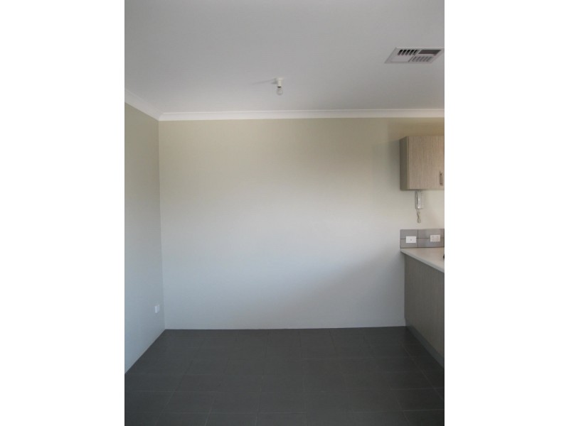 33/158 George Street, Queens Park WA 6107