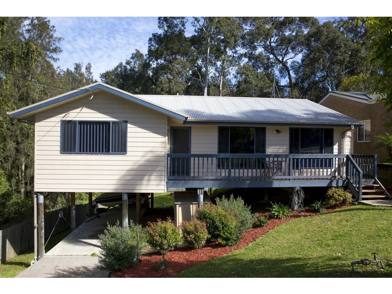 39 Palana Street, Surfside NSW 2536