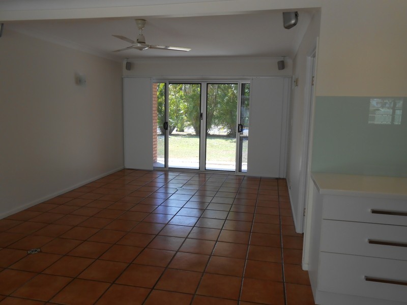 29 Seaward Crescent, Pallarenda QLD 4810