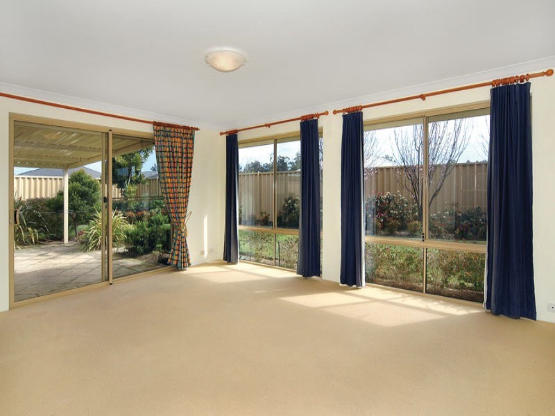 4 Wonil Crescent, Dalyellup WA 6230