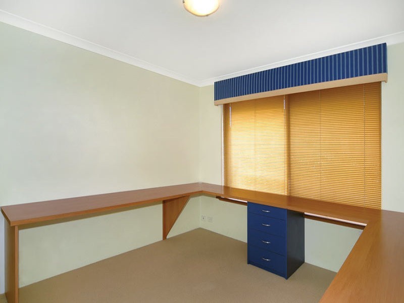 4 Wonil Crescent, Dalyellup WA 6230