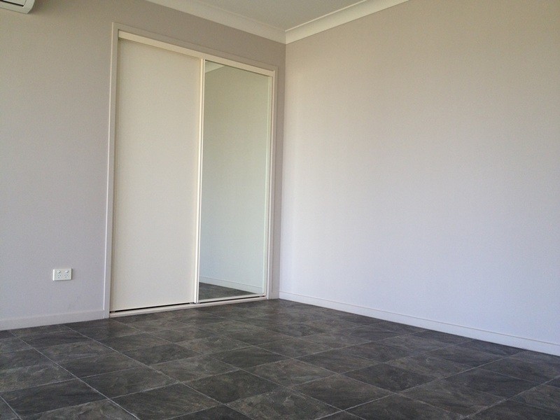 2/23 Langford Court, Moranbah QLD 4744