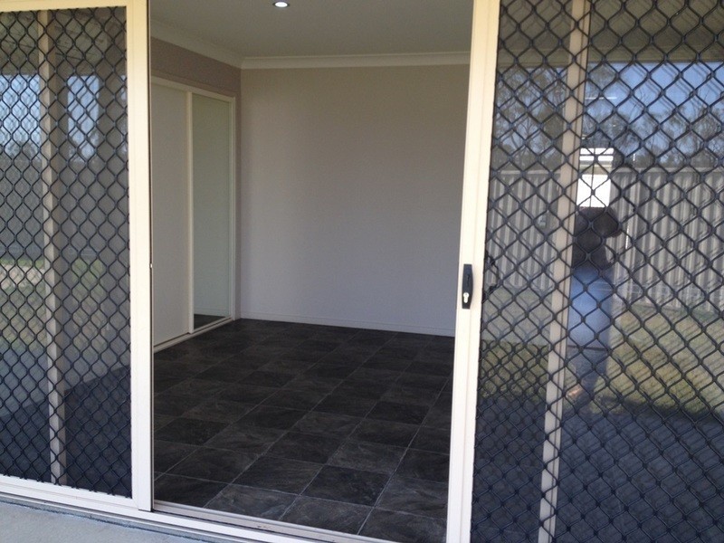 2/23 Langford Court, Moranbah QLD 4744
