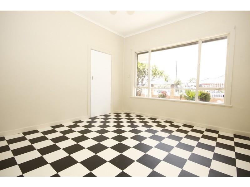 60 Edward Street, Ottoway SA 5013