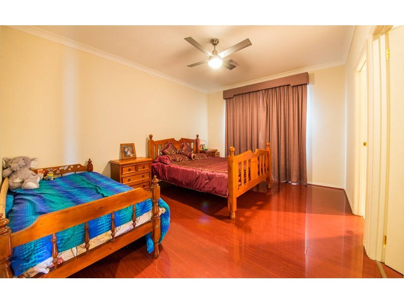 27 Hampshire Street, Mansfield Park SA 5012