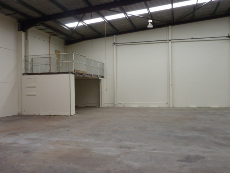 11/13 Church Road, Maddington WA 6109