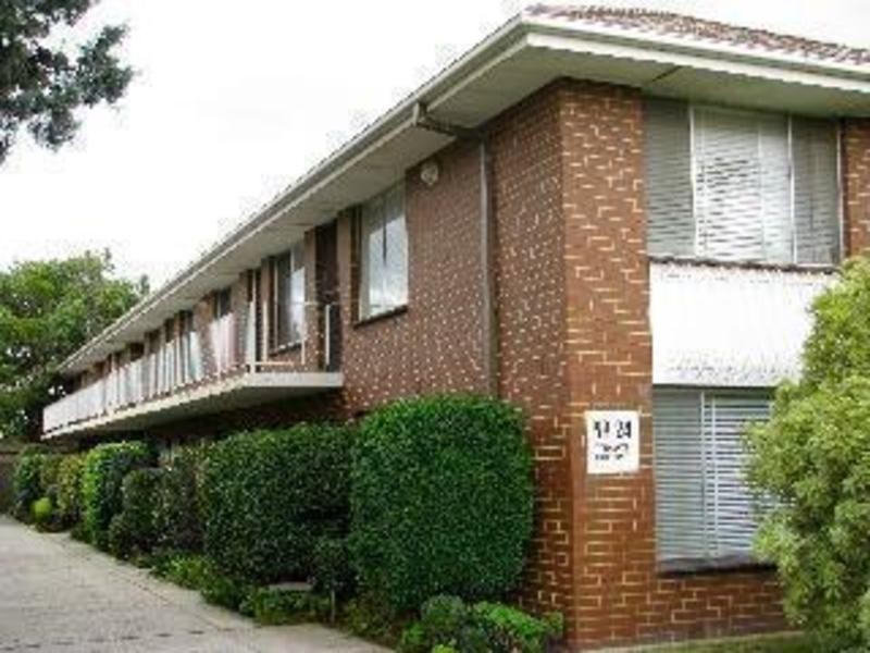 4/24 Margaret St, Carnegie VIC 3163